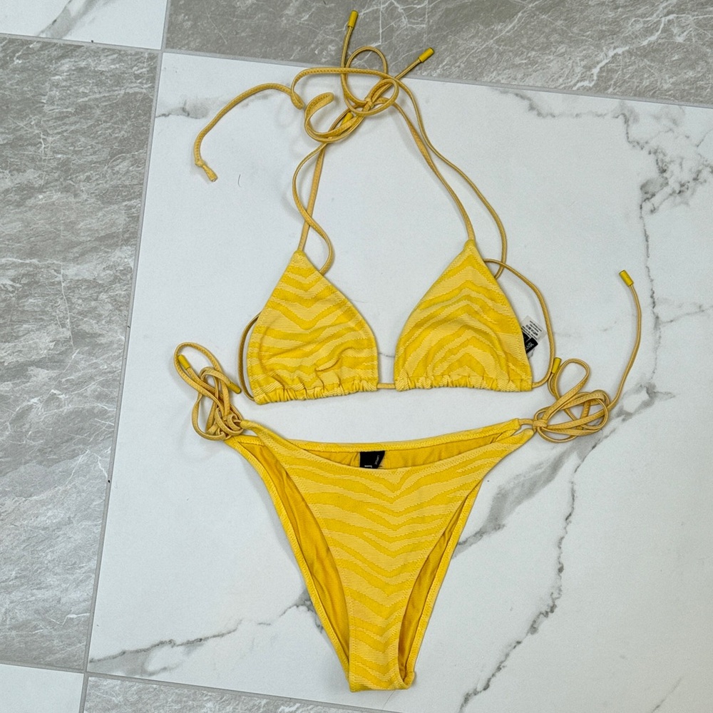 Triangl Yellow Bikini Set